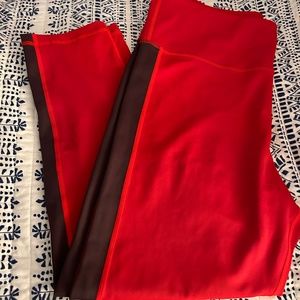 Zyia Red Royalty Stripe LNT Capri 20”